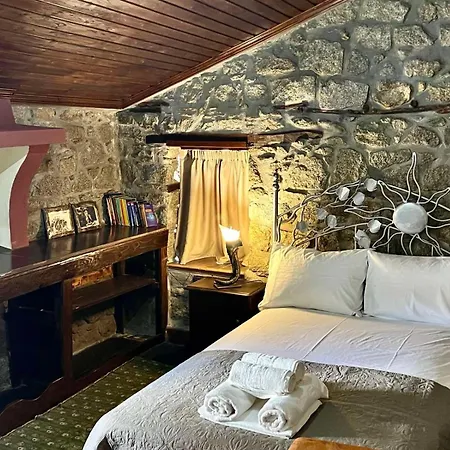 Rock Haven Sithonia * سيكيا